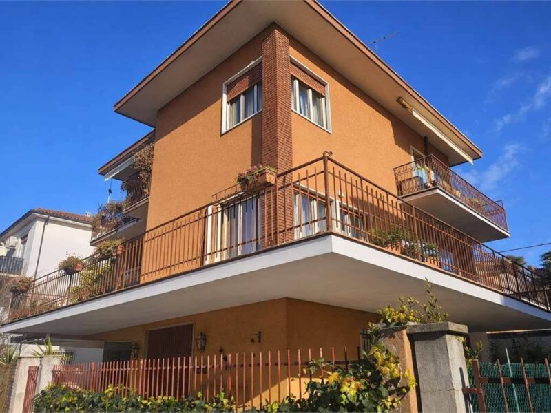 Casa indipendente in Vendita a Vicenza