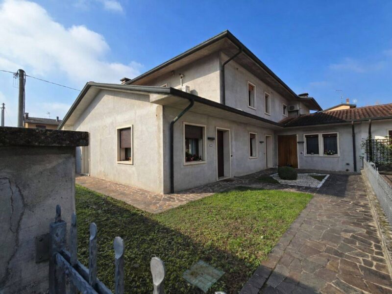 Villa in Vendita a Torri di Quartesolo